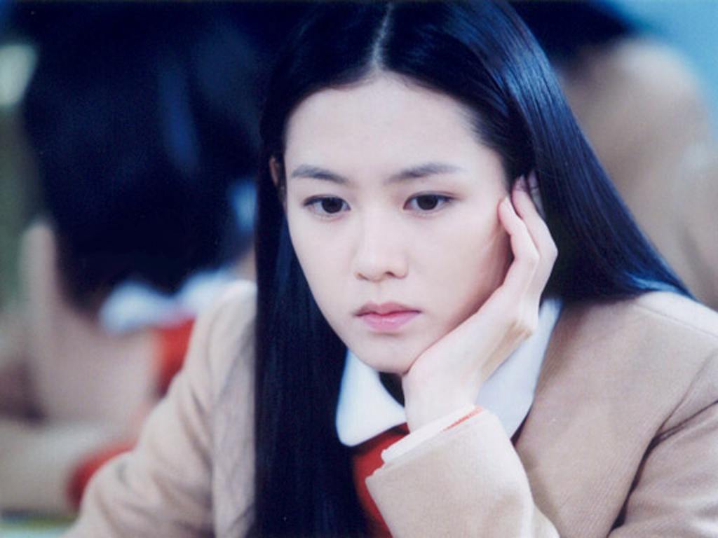 Son Ye-jin - Actress Wallpapers