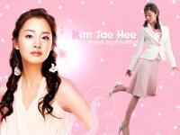 Tae Hee in pink