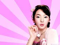 Song Hye Kyo in Pink