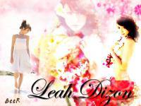 Leah in ทะเลหน้าร้อนหวาน