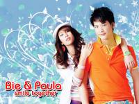 Bie & Paula smile together