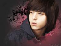 ภาพที่ยังวาดไม่เสร็จ : Kim Ki Bum Super Junior