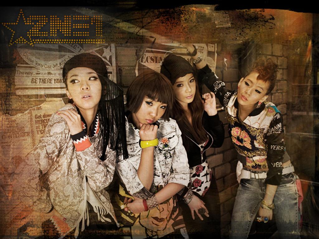 :  +  +  +  +    2NE1,