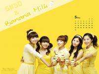 SNSD...banana milk