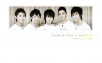 Tohoshinki Five in the black