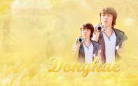 LEEDONGHAE }} yellow sky.