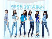 SNSD Catwalk