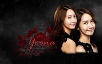 Yoona :: Balck Rose