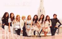 SNSD - SNSD in FRANCE