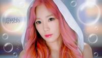 SNSD | Taeyeon's Hot Pink Hair