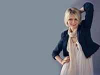 Kirsten_Dunst_080009