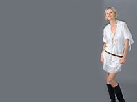 Kirsten_Dunst_080025