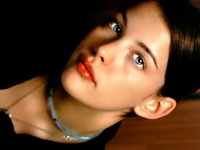 Liv_Tyler_080020