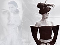Natalie_Portman_080013