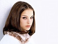 Natalie_Portman_080023