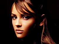 Rachael_Leigh_Cook_080021
