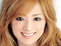 Ayumi_Hamasaki_040031