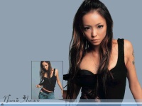 Namie_Amuro_040020