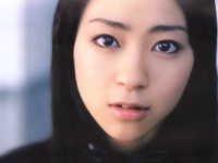 Utada_Hikaru_040004