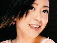 Utada_Hikaru_040012