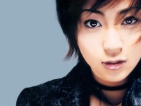 Utada_Hikaru_040014