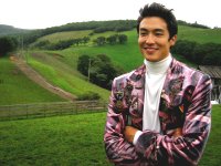 Daniel_Henney_050005