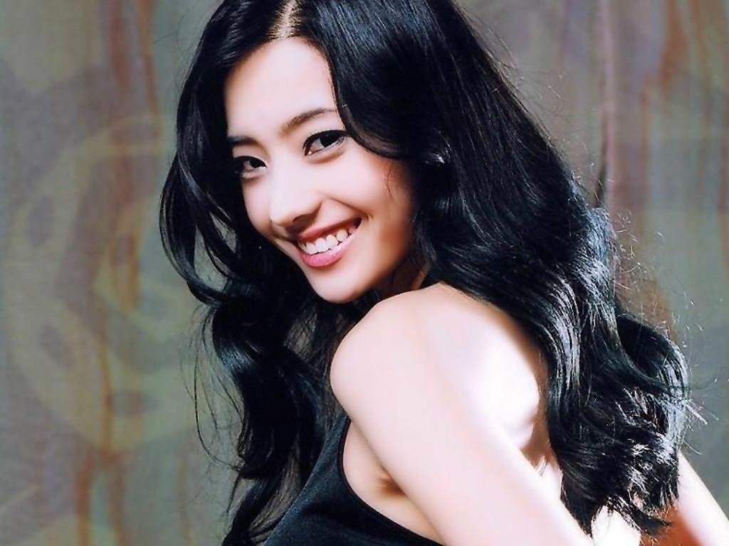 Han Chae Young