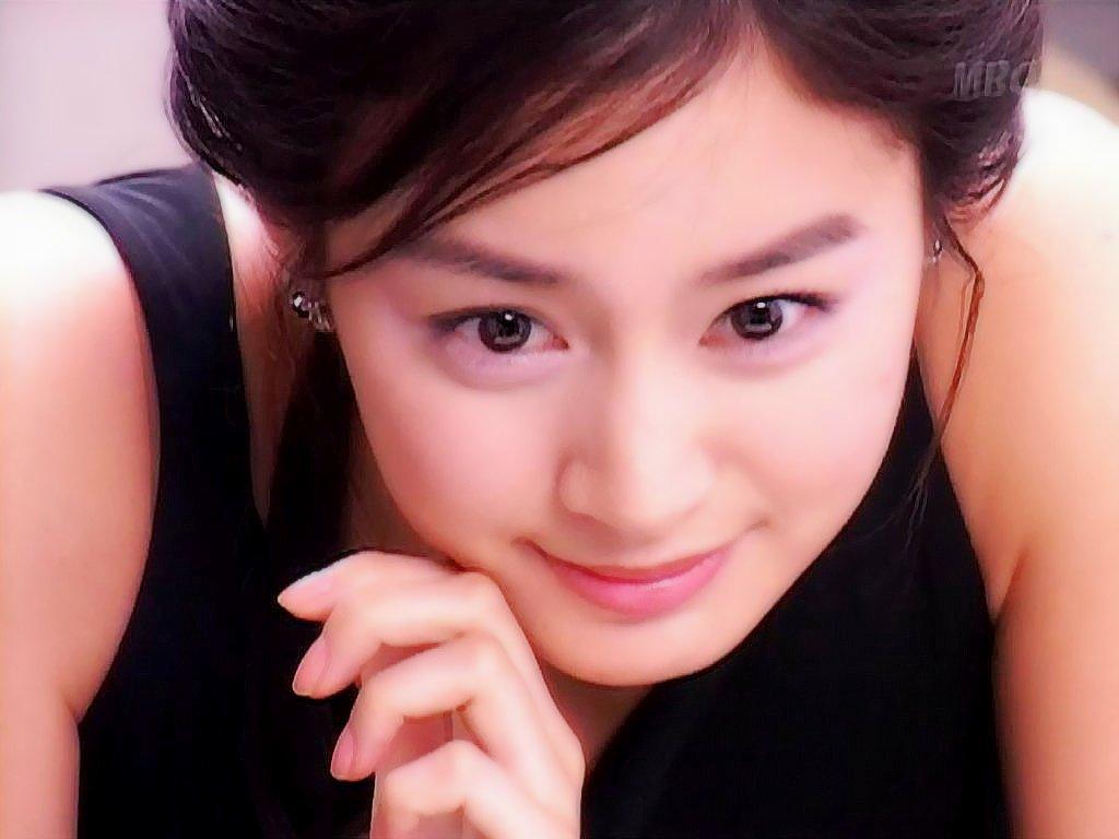 Kim Tae Hee Korean Celebrity