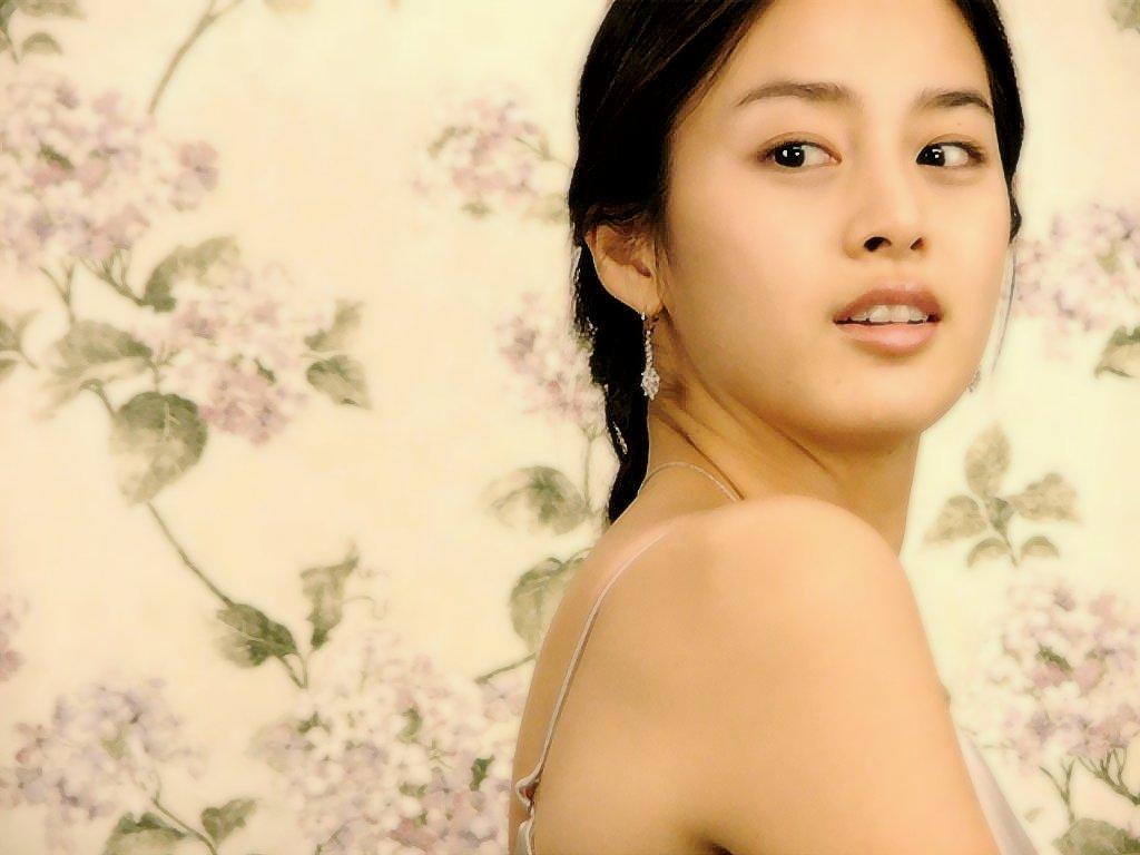 Kim Tae Hee - Wallpaper Colection
