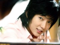 Lee_Jun_Ki_050085