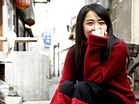 Moon_Geun_Young_050017