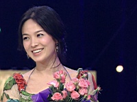 Song_Hye_Kyo_050025