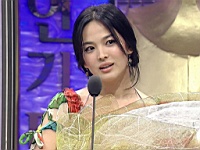 Song_Hye_Kyo_050026