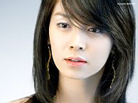 Song_Ji_Hyo_050006